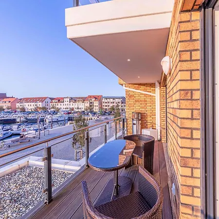 Apartment First Marina View - In Der Hafenresidenz Mit Sauna & Mueritzblick Waren (Mueritz)