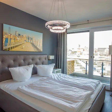Apartment First Marina View - In Der Hafenresidenz Mit Sauna & Mueritzblick *