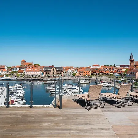 First Marina View - In Der Hafenresidenz Mit Sauna & Mueritzblick