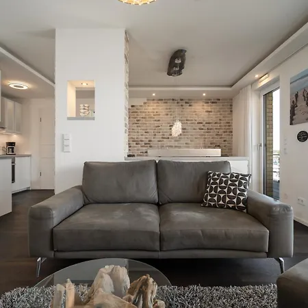 Apartament First Marina View - In Der Hafenresidenz Mit Sauna & Mueritzblick